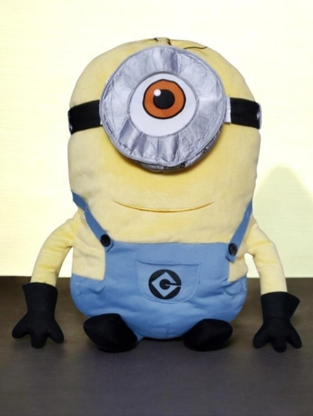 Despicable Me Minion Stuart Plush Toy